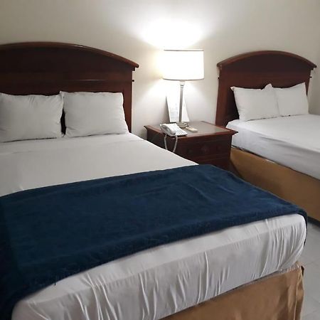 Hotel Novus Caoba Esperanza 외부 사진